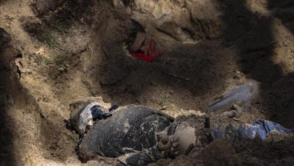 Bucha Witness Saw Soldiers Fire on Man