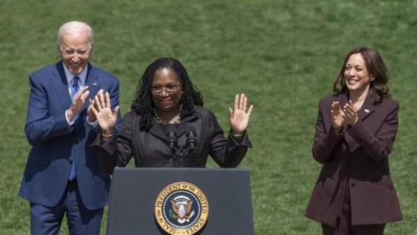 Ketanji Brown Jackson Becomes First Black Woman on US Supreme Court