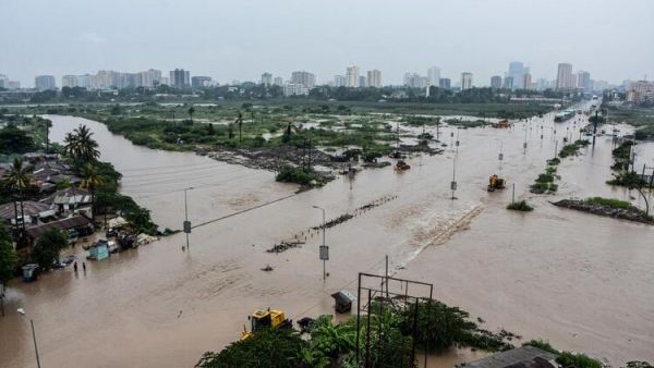 Slum Dwellers in Tanzania Use Drones to Map Flood Risk