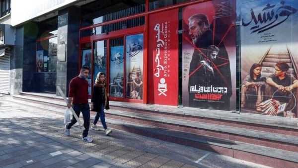 Tehran’s Theater Scene Dismal but the Show Must Go On