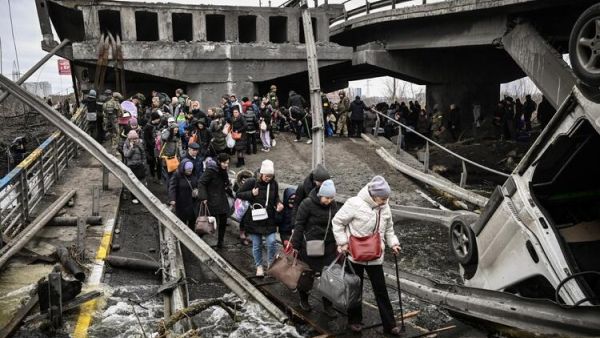 UN: 351 Civilians Killed, 1.3 Million Refugees Flee Ukraine