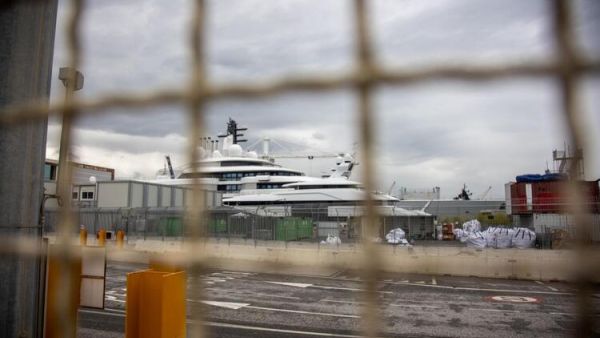Fiji Seizes $300M Yacht of Sanctioned Russian Oligarch