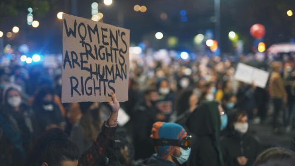 Women’s Rights Debate in Egypt Over Dancing Teacher