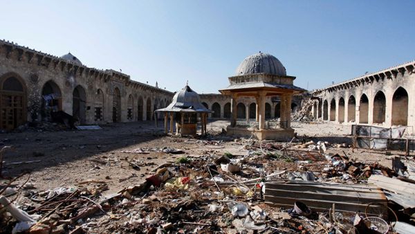 The Umayyad mosque of Old Aleppo in ruins in 2013. (AFP)