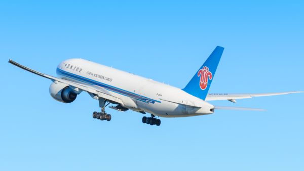 Chinese Airlines Reports Less Losses in Q2 Due to Domestic Flights