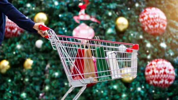 5 Tips to Help You Shop Smartly This Christmas
