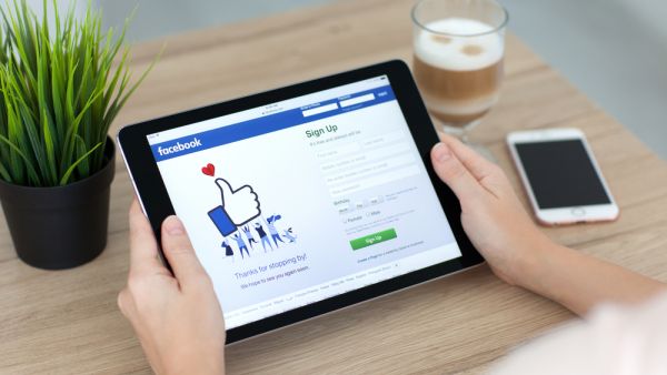 Facebook's Revenue, Profit Threatened By Apple New Privacy Policies