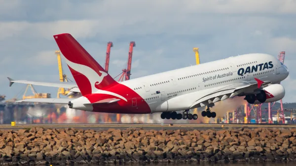 Australia's Qantas Launches 7-Hour Non-Stop Flight to Nowhere! Here's Why