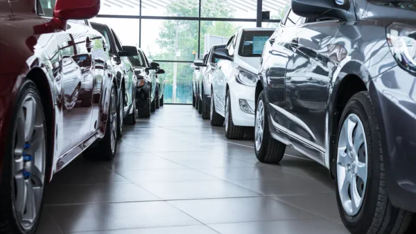 UK: Car Sales Witnesses Biggest Drop Since World War Two Due to Lockdown