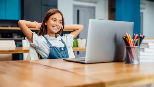 Smart Schools Is the Key To the Education Sector Survival