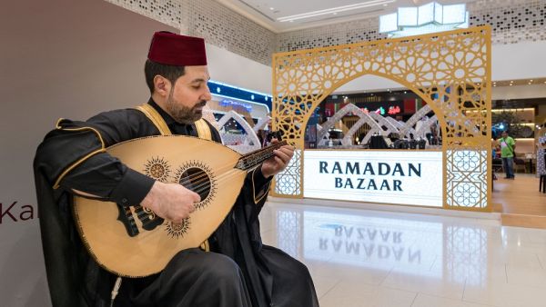 Enjoy the malls' hospitality and traditional Ramadan-themed décor with friends and family