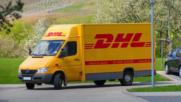 DHL Express announces annual price adjustments for 2023 in UAE