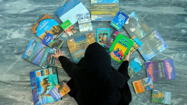 رواد المكتبة يرتادون آفاقًا جديدة عبر سلسلة حافلة من الندوات النقاشية والورش التدريبية حول مصادر تعلم لغة جديدة ولقاءات حافلة بحكايات ومغامرات السفر   