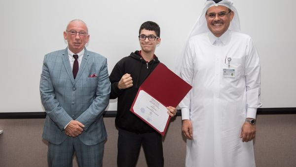 خلال الحدث