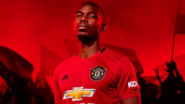 بوغبا بقميص يونايتد الجديد