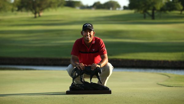 Pablo Larrazabal wins the Alfred Dunhill Championship