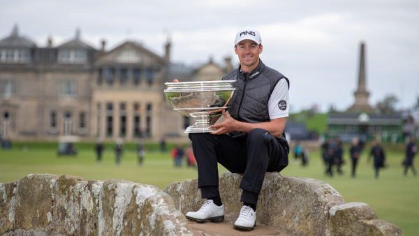 Perez celebrates his victory at St Andrews