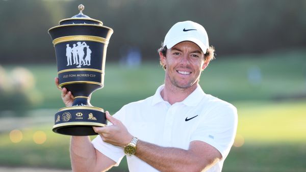 Rory McIlroy with the WGC-HSBC Champions trophy
