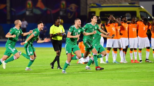 Serey Die's miss in the penalty shoot-out cost Ivory Coast as Algeria edged into an Africa Cup of Nations semi-final against Nigeria.