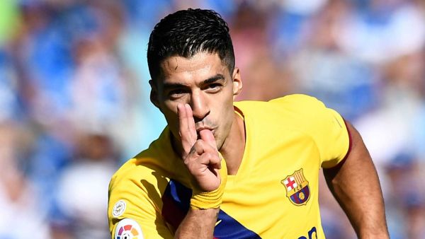 سواريز يحتفل بهدفه