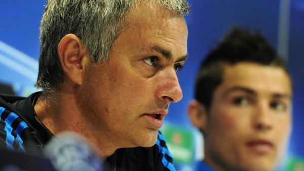 صورة أرشيفية لرونالدو ومورينيو