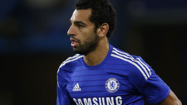 صورة أرشيفية لمحمد صلاح بقميص تشيلسي