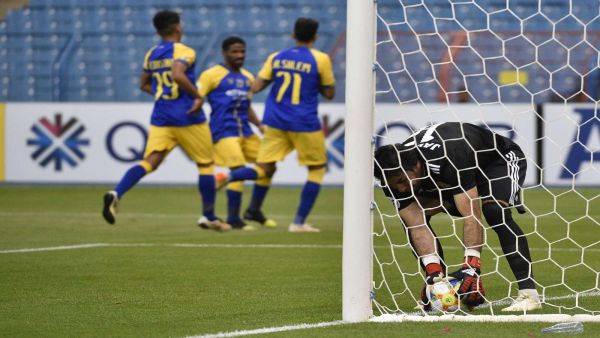 النصر يعود بنصر ثمين