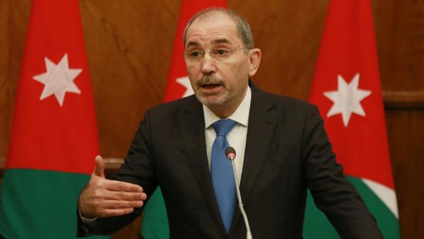 Jordanian Foreign Minister Ayman Safadi speaks during a press conference with his Saudi counterpart Prince Faisal bin Farhan Al-Saud (unseen) following their meeting in Jordan's capital Amman, on January 3, 2022. (Photo by Khalil MAZRAAWI / AFP) Ayman Safadi