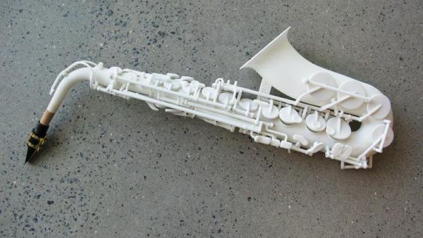 The first ever 3D-printed Saxophone made in Germany. (Twitter)