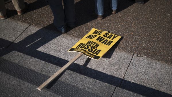 516 ceasefire violations were registered as of Wednesday evening in eastern Ukraine.