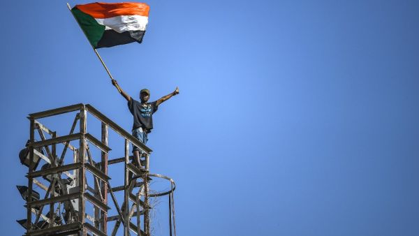 Tensions are mounting in Khartoum as the leaders of the protest and the ruling military differed on the composition of a joint council that would include representatives of the army and civilians to rule the country. (OZAN KOSE / AFP)