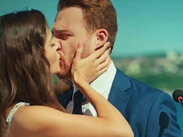 12 Adorable Pictures of Hande Erçel and Kerem Bürsin