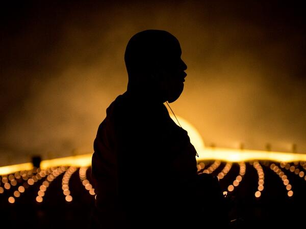 A Buddhist monk attends the Makha Bucha celebrations at Wat Dhammakaya, north of Bangkok on February 26, 2021. Jack TAYLOR / AFP
