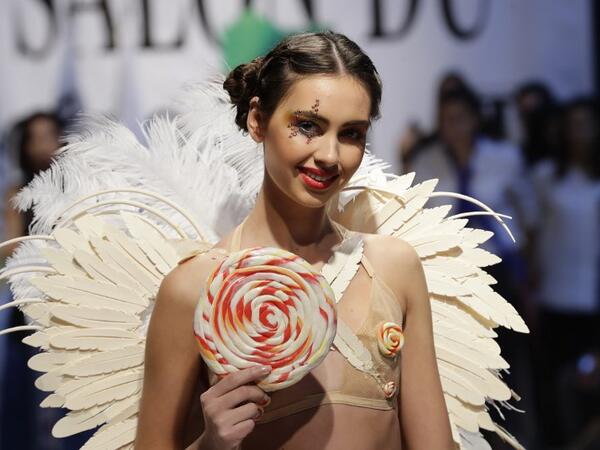 A model displays a chocolate dress at the 2018 chocolate fair fashion show in Beirut on November 8, 2018. 
JOSEPH EID / AFP