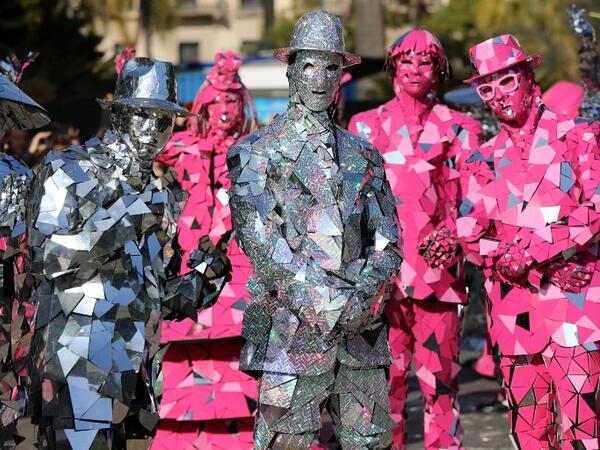 Performers take part in the Nice Carnival parade on February 16, 2019 in Nice in southeastern France. The 135th carnival runs  till March 2, 2019, and celebrates this year the "King of Cinema". 
VALERY HACHE / AFP