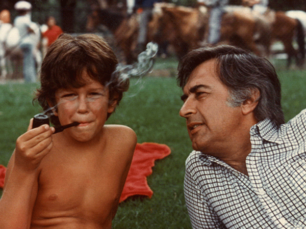 Moustapha Akkad and his son on set.