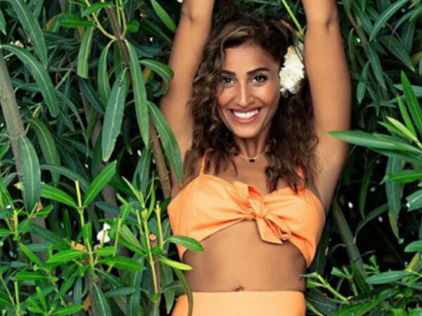 Dina Al Sharbini  is nominated for the Best Actress in a Main Role award for her role in Jawab Etiqal Letter of