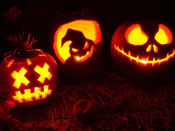 Gulfi children dressed up