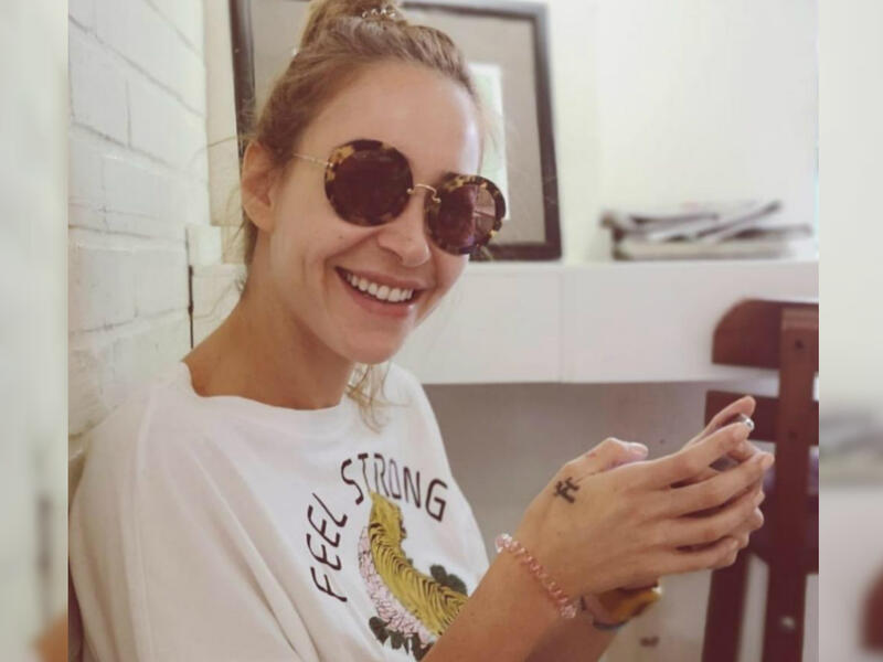 Egyptian actress Menna Shalabi usually depends on simple clothes Source mennagram Instagram