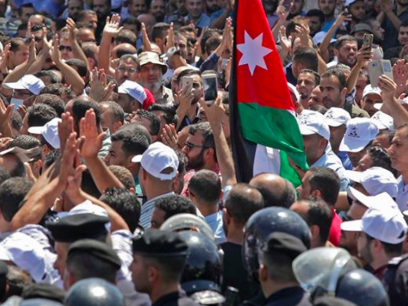 Jordan teachers protest in Amman (AFP/ Khalil Mazraawi) 