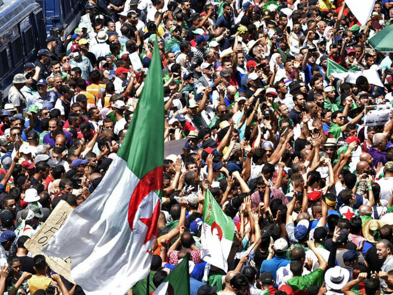 Algerian protesters demonstrate in Algiers on July 12, 2019, in the latest in weeks of rallies against the ruling class amid an ongoing political crisis in the country. (AFP/ File Photo)