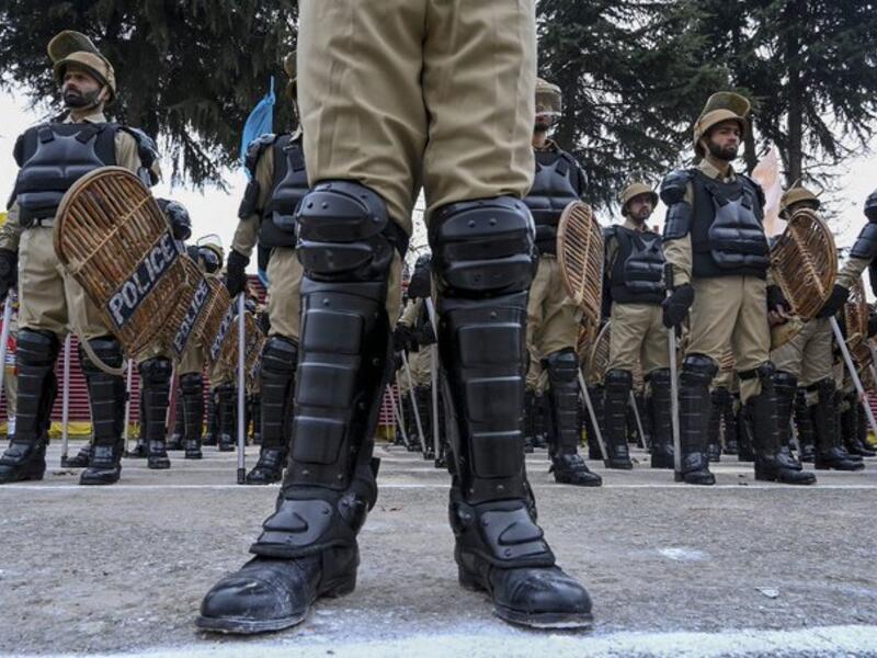 Israeli Model in Kashmir (Twitter) Israeli Model in Kashmir (Twitter)