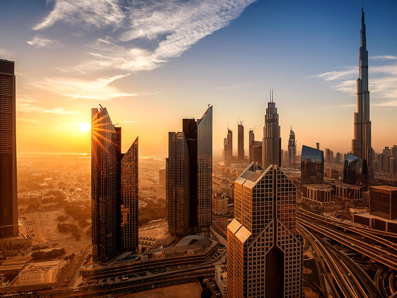 Dubai (Shutterstock)	