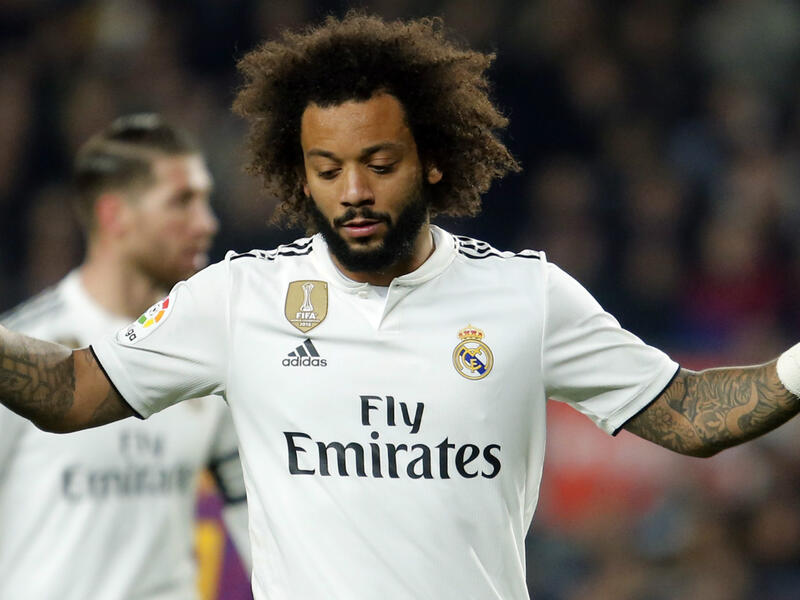 البرازيلي مارسيلو (ريال مدريد) وقيمته الحالية 20 مليون يورو بخسارة 50 مليون يورو