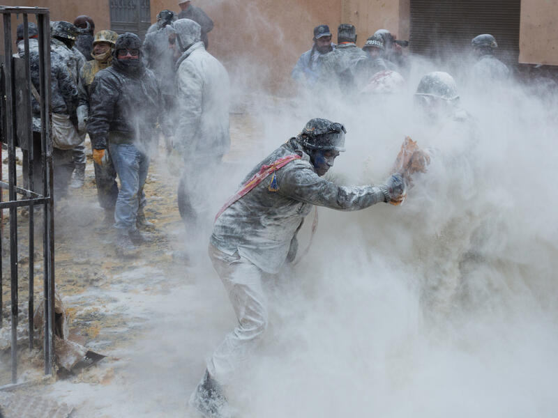 Traditional winter festival and masquerade Els Enfarinats. Ibi, Spain (shutterstock)