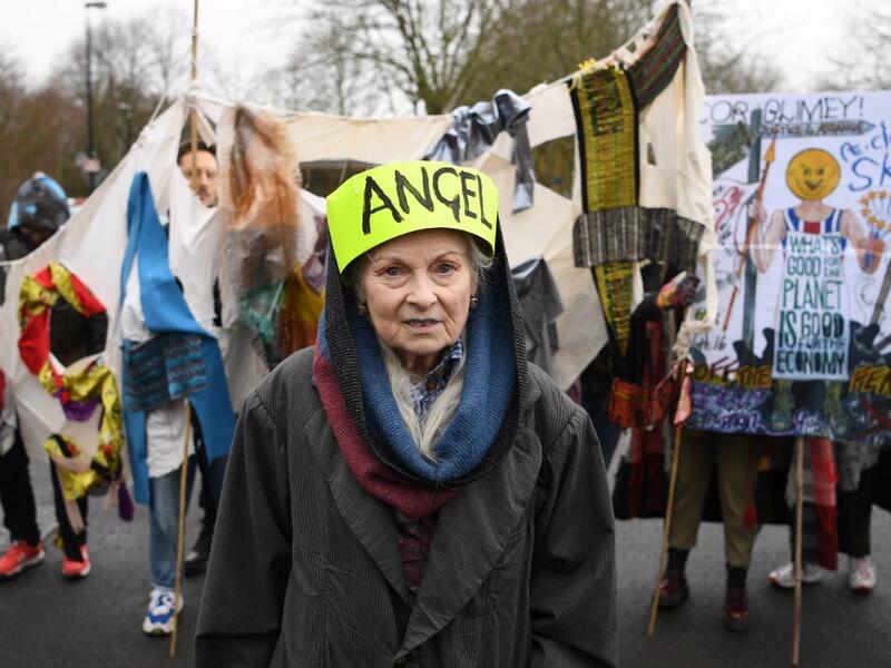 British fashion designer and activist Vivienne Westwood arrives to join supporters of WikiLeaks founder Julian Assange outside Woolwich Crown Court in southeast London on February 24, 2020, on the day of the opening of the full hearing into a US request for Assange's extradition. A British court on February 24 starts hearing Washington's extradition request for WikiLeaks founder Julian Assange in a test case of media freedoms in the digital age and the global limits of US justice.  DANIEL LEAL-OLIVAS / AFP