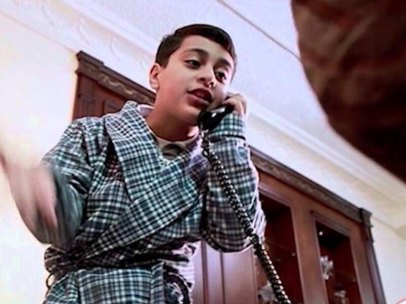 Alwaleed was known during his childhood through his songs