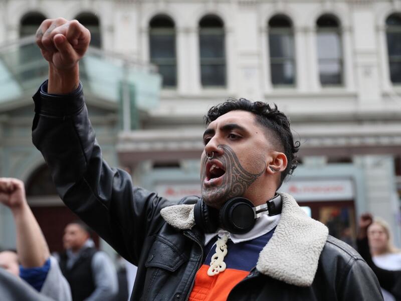 Some 4,000 New Zealand protesters demonstrate against the killing of Minneapolis man George Floyd in a Black Lives Matter protest in Auckland on June 1, 2020. MICHAEL BRADLEY / AFP