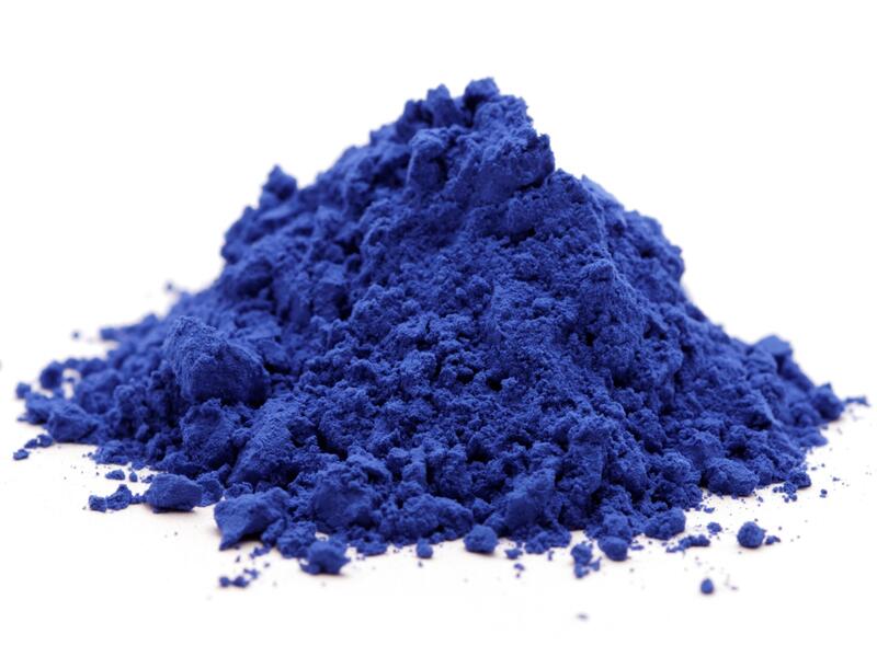 النيلة الزرقاء أقوى العلاجات المغربية لتفتيح البشرة
