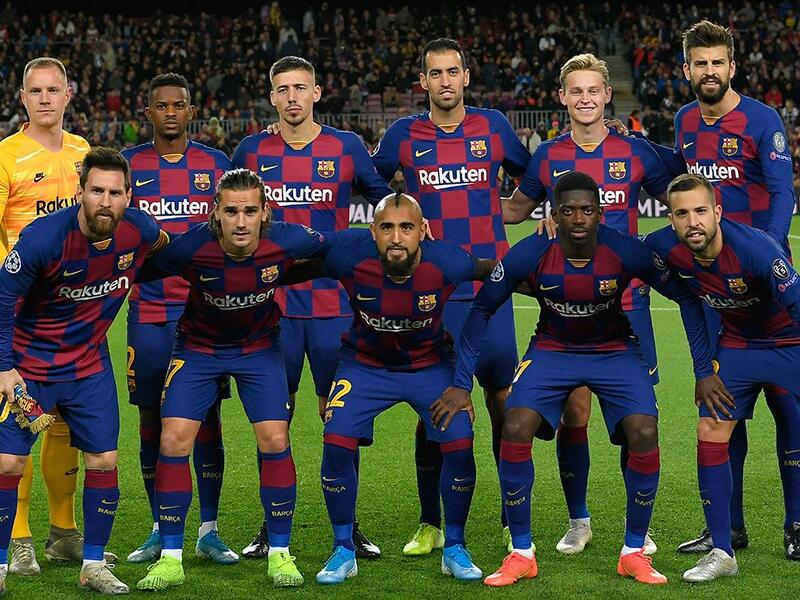 8- برشلونة الإسباني (كرة قدم) بقيمة 4.02 مليار دولار.